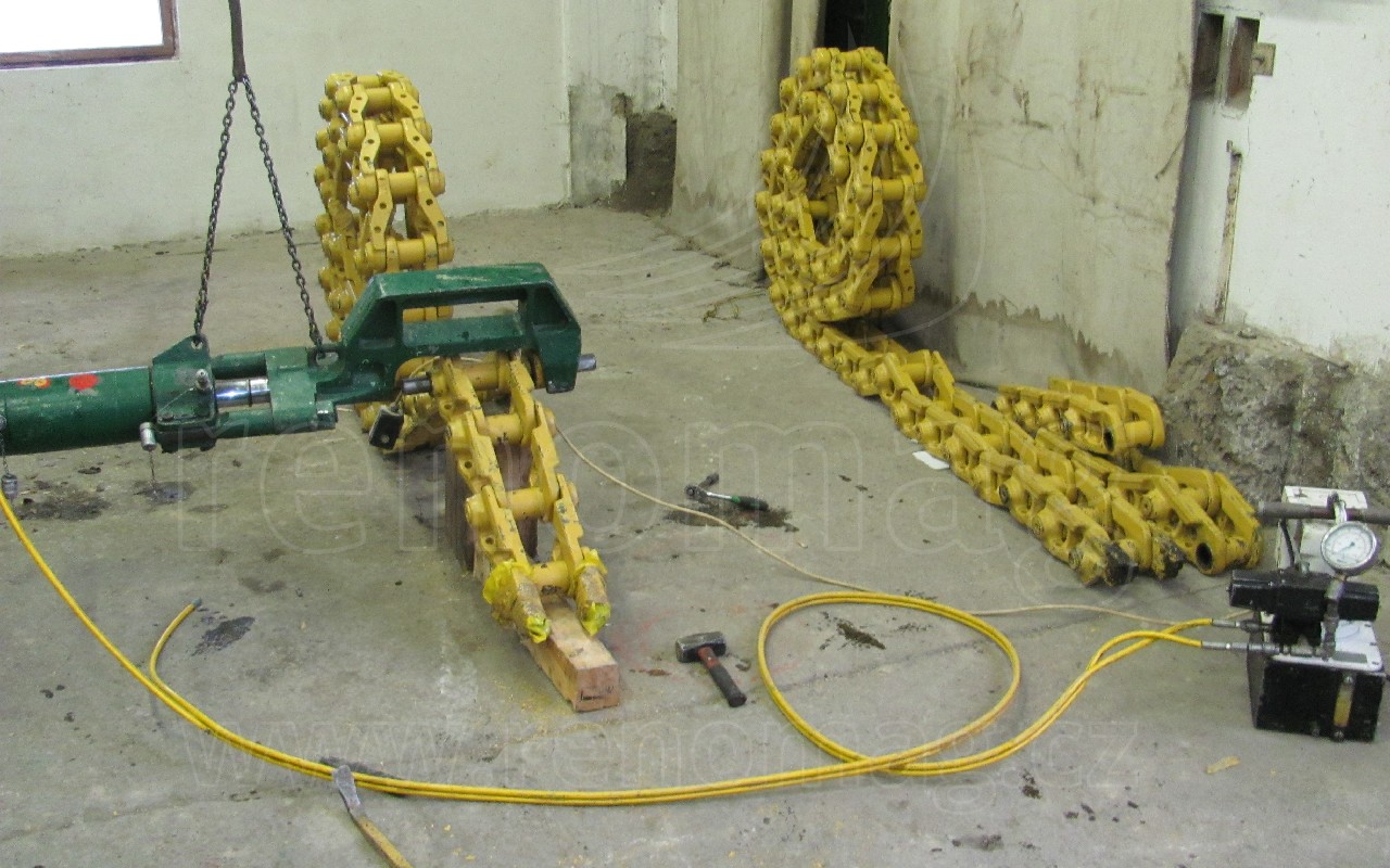 Kettenreparatur vor Ort mit mobiler Presse – Foto 2