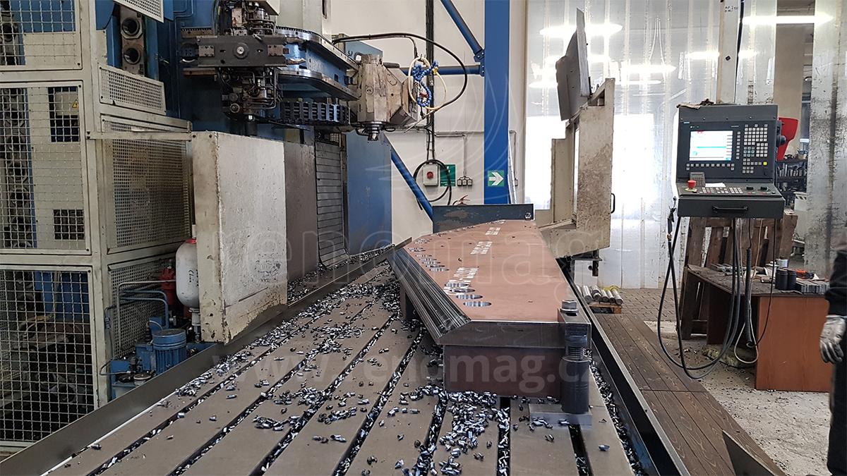 CNC-Bearbeitung, Tischfräsmaschine – Foto 15