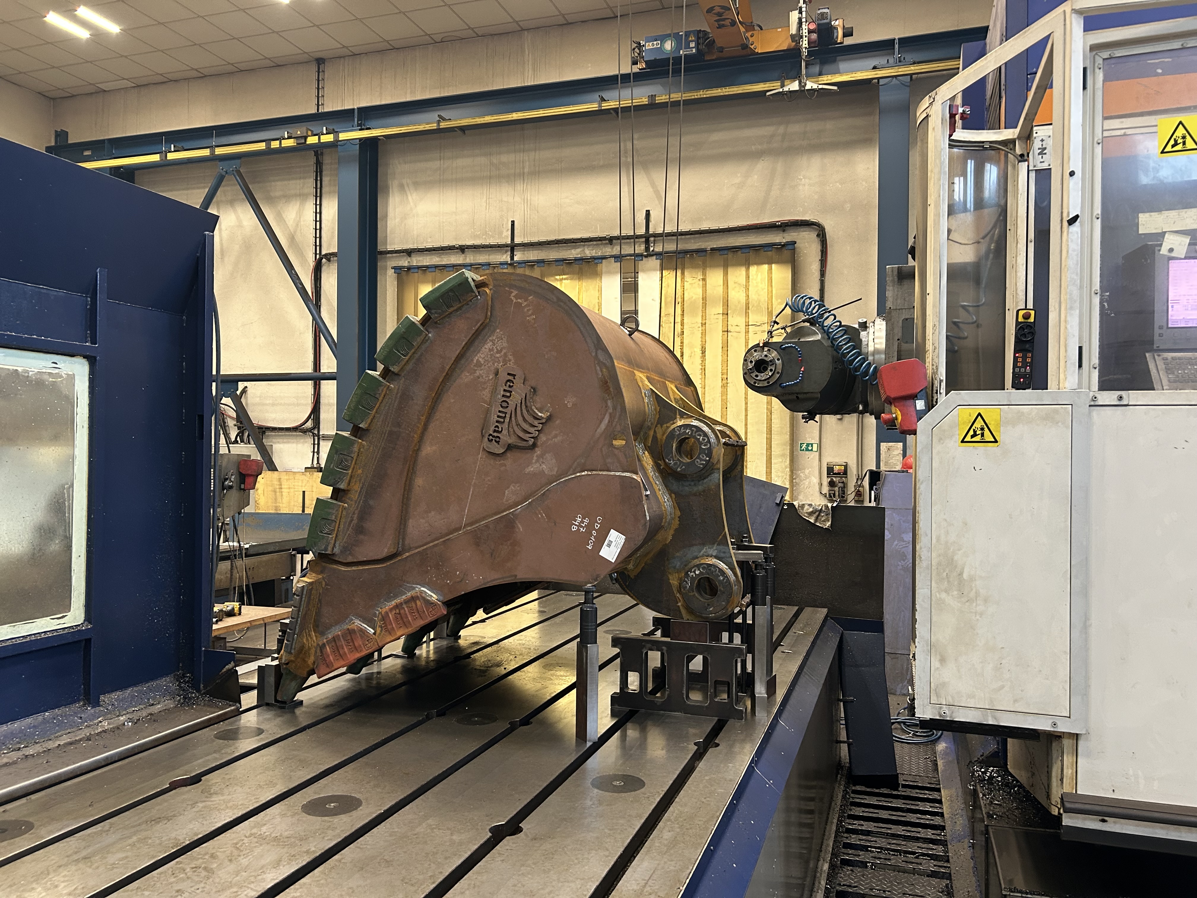 CNC-Bearbeitung, Tischfräsmaschine